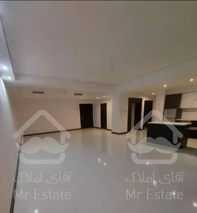 آپارتمان ۱۵۰متری.مستر.برج سفید.