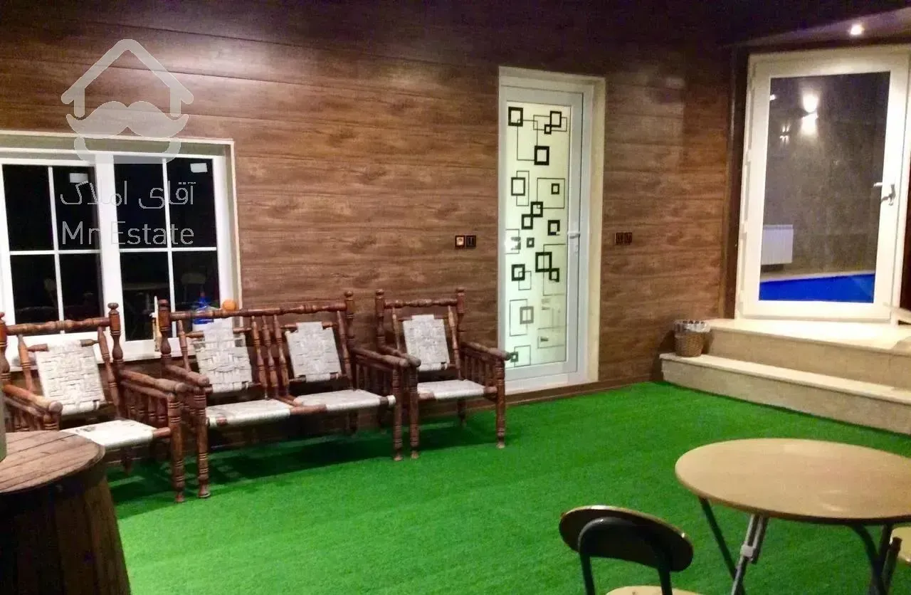 ویلای استخردار زیبا