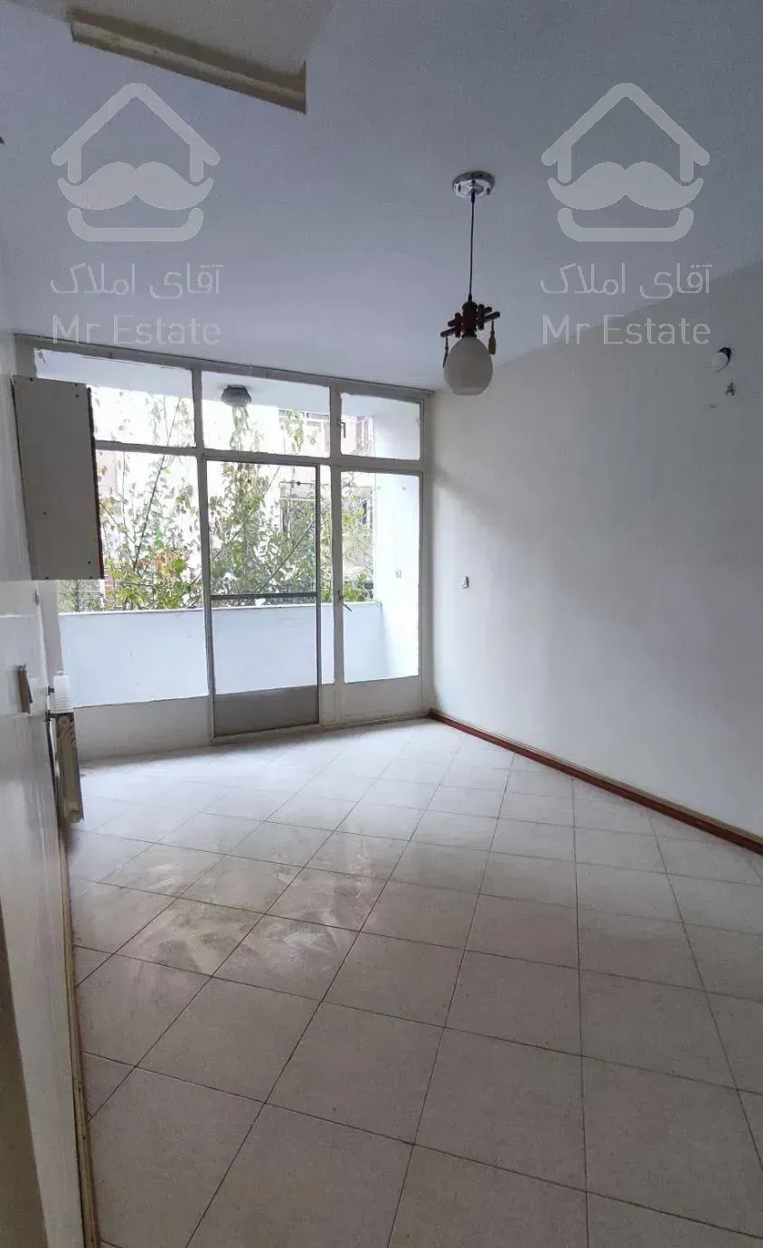 اپارتمان ۱۳۰ متر ۳ خواب