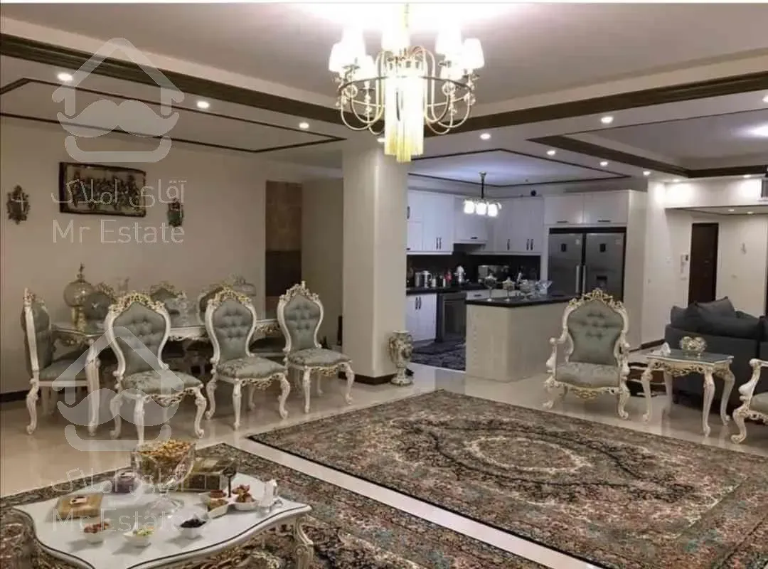 جردن 200 متر 3 خوابه 2 پارکینگ