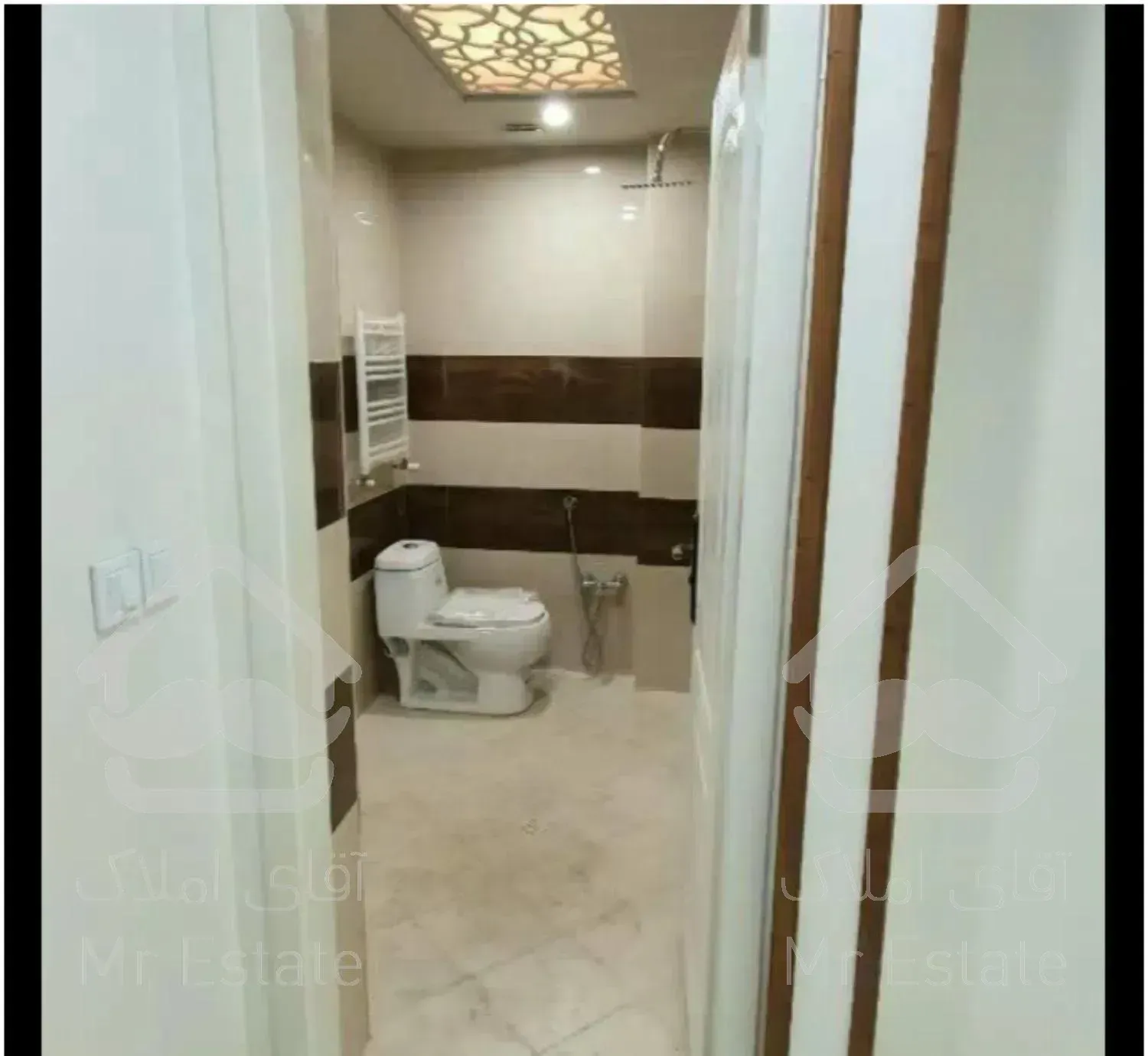 ۹۰ متر/ ۲ خواب / کلیدنخورده / برج