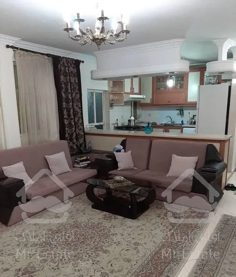 آپارتمان ۸۲ متری شهرک شهید باقری