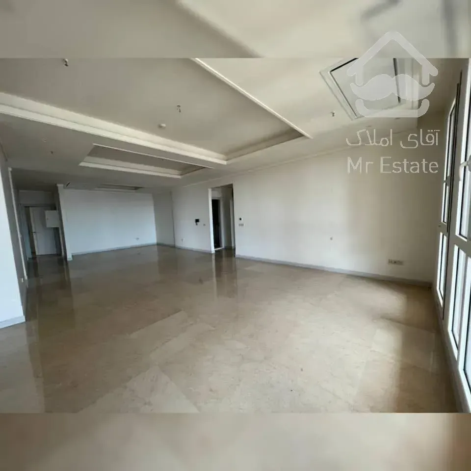 خرید برج باغ در نیاوران ۲۸۰ متر ویو ابدی ۴ پارکینگ