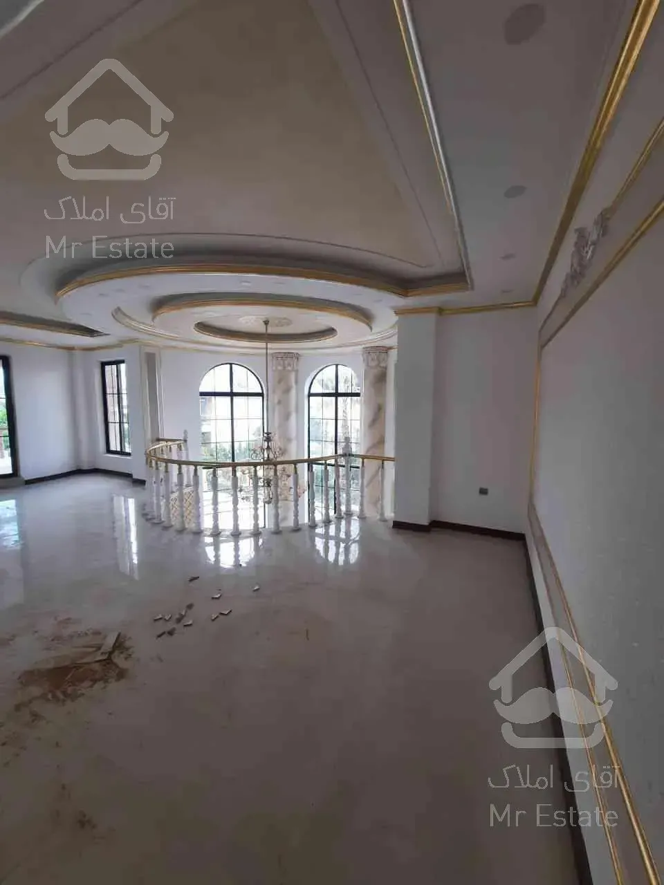 فروش ویلا ۵۲۰ متری