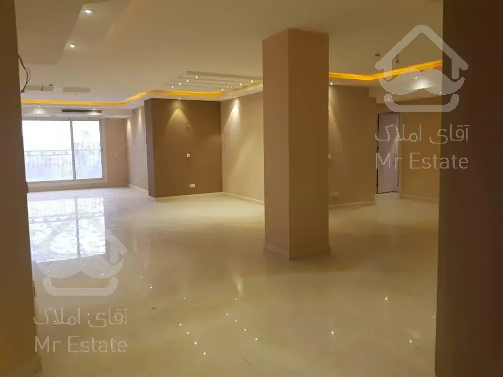 گلستان ۳۰۰ متر ۴خواب فول امکانات/۲۰ ٪ زیر