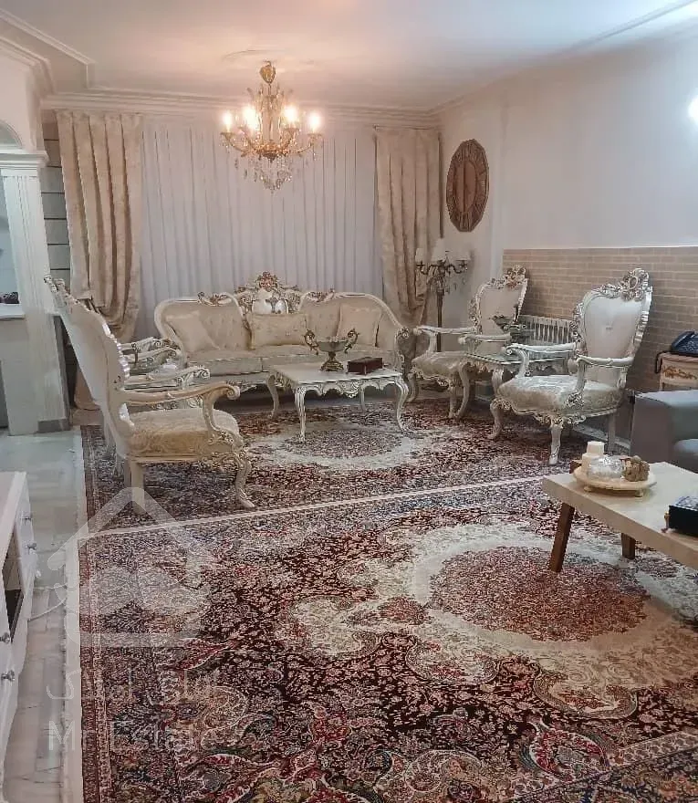 آپارتمان ۱۳۰ متری