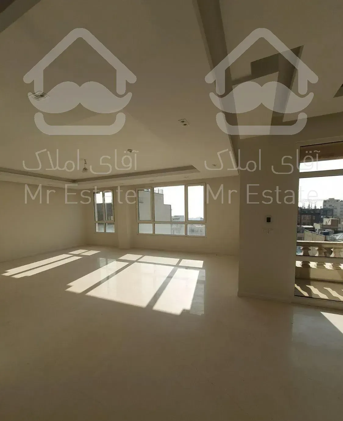 ۲۴۰ متر چهارخواب دزاشیب