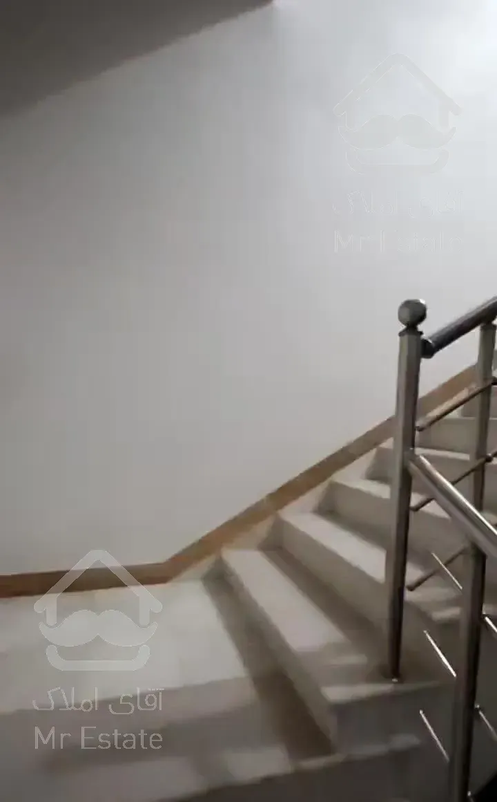 رهن آپارتمان/۹۵/متری ط دوم کلید نخورده بام تهرانی