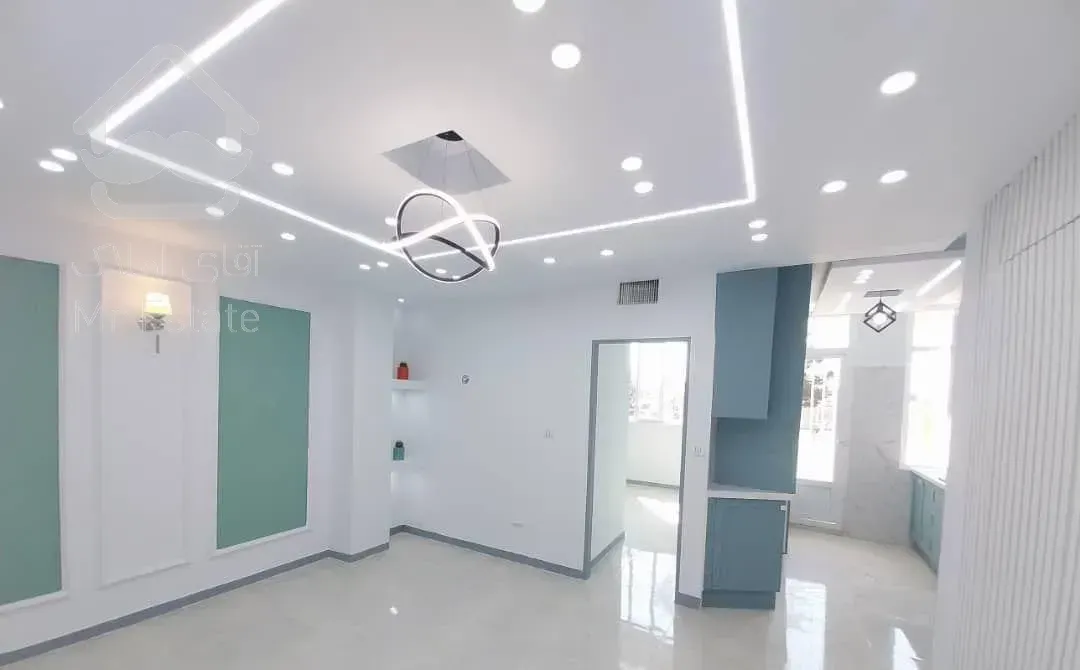 ۴۷متر غرق نور*خاص پسند*سند تکبرگ*فول امکانات