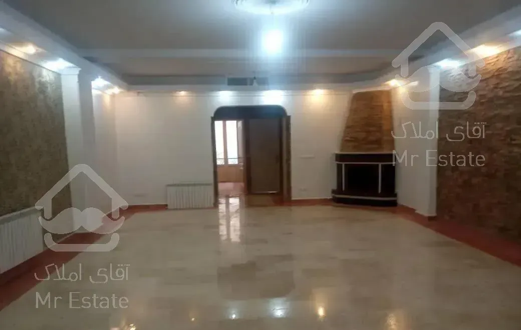 ۱۳۰ متر/۲خواب/طبقه ۴/آلاله شرقی