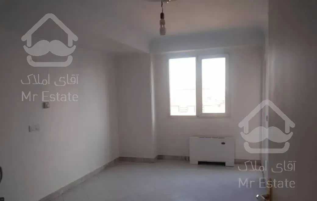 ۱۱۴متردریاچه منطقه۲۲ گلستان راه آهن