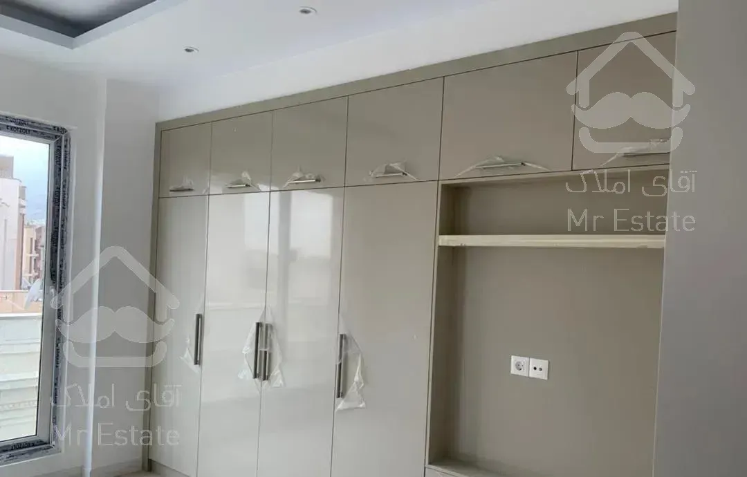 ۱۰۴ متر عطار