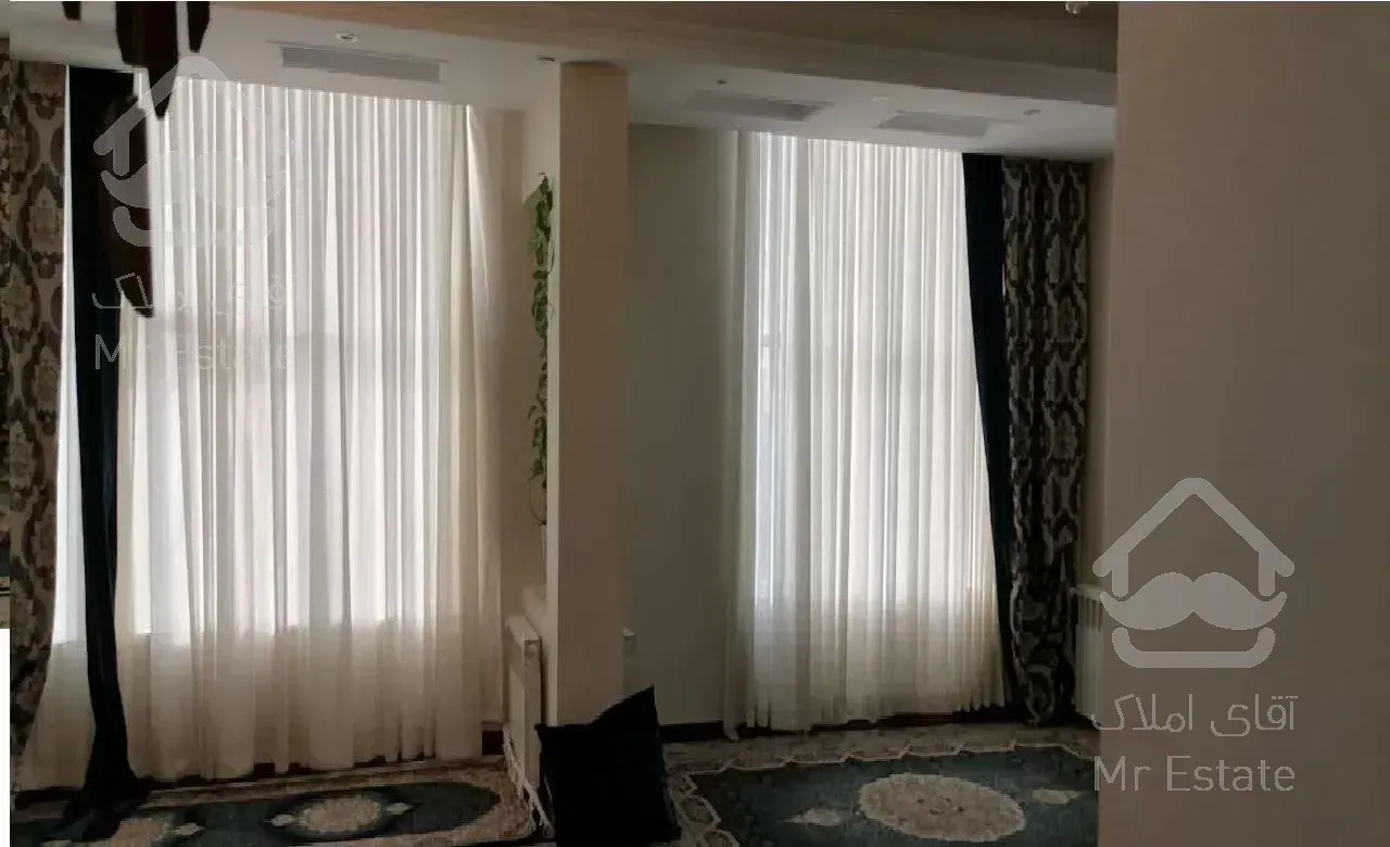 آپارتمان100متری/خ استخر/دوخواب