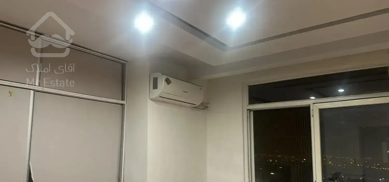 واحد ۱۸۵ متری ولنجک هشترودی طبقه۸