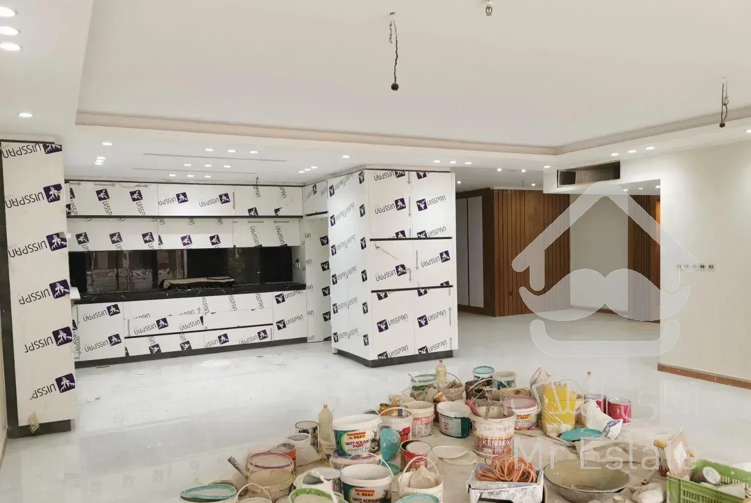 175 متری سه خواب بر گلخانه خانه اصفهان