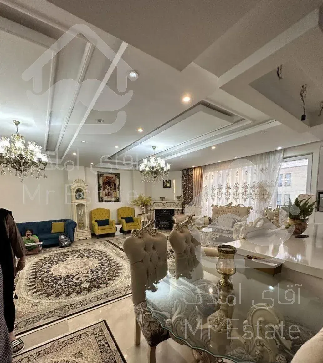 135متر 3خوابه/کلید نخورده/شاهین