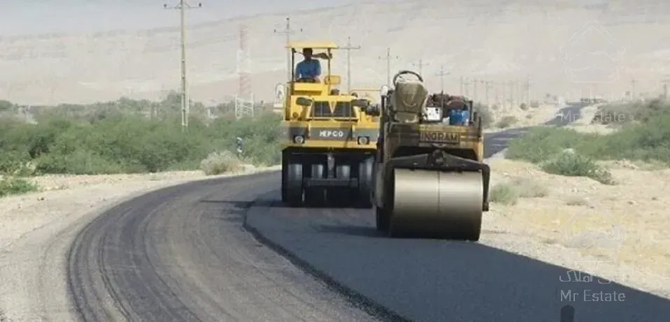 آسفالت ریزی محوطه در شاهین شهر