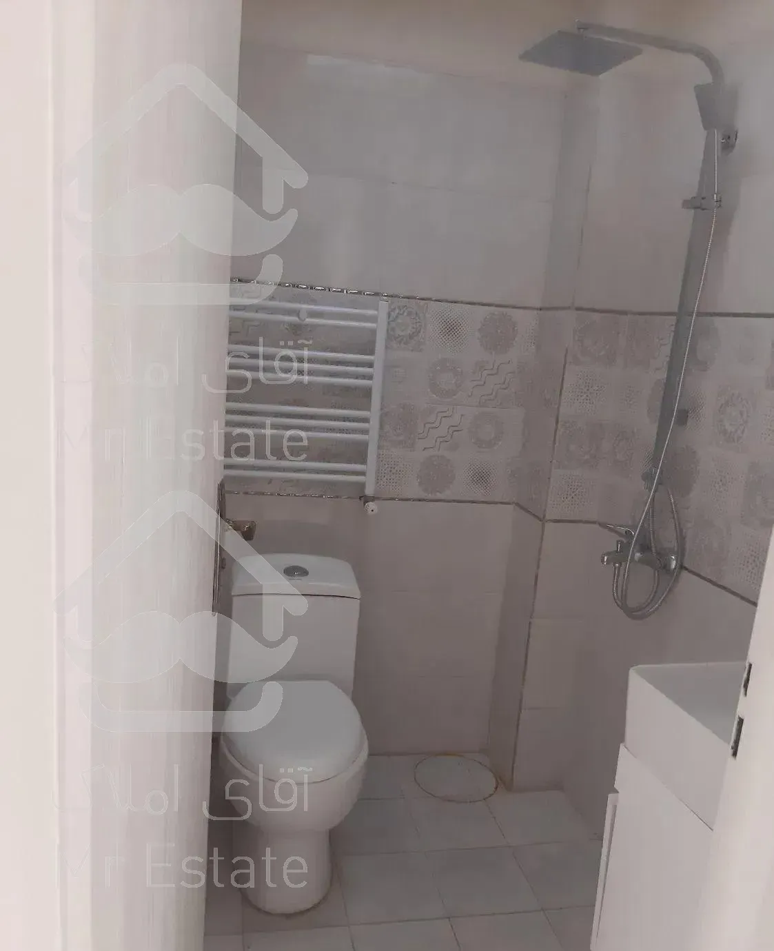 ۱۱۹متر ۳خوابه تک واحدی نوساز