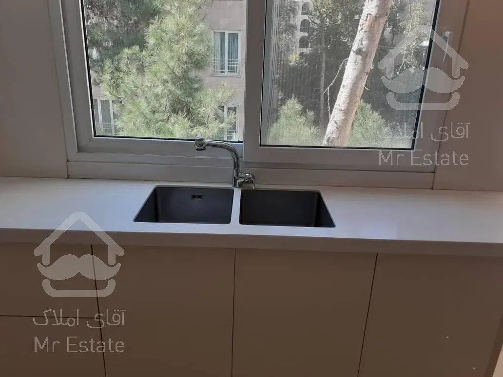 اجاره و رهن آپارتمان زعفرانیه 245  متر شیک