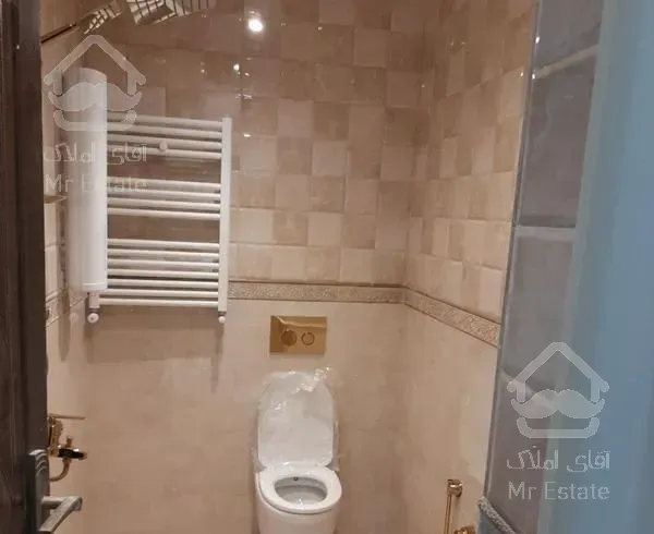 اپارتمان حدودن۱۳۰متردوخواب