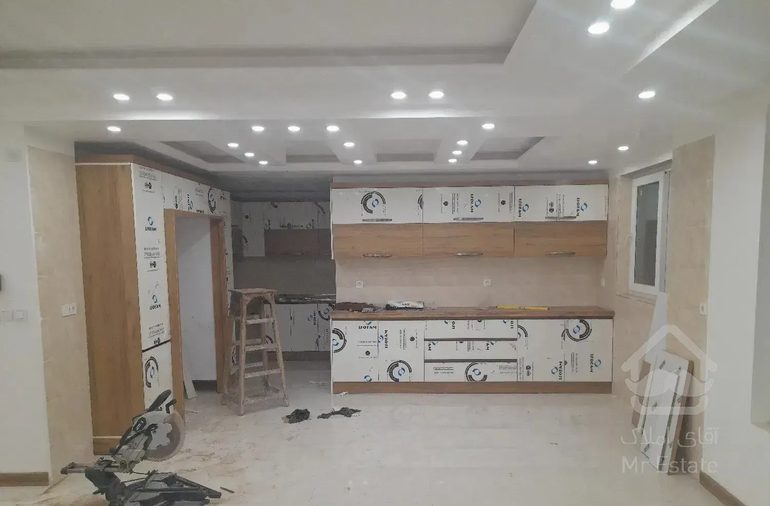 ۱۶۰ متری ارغوان