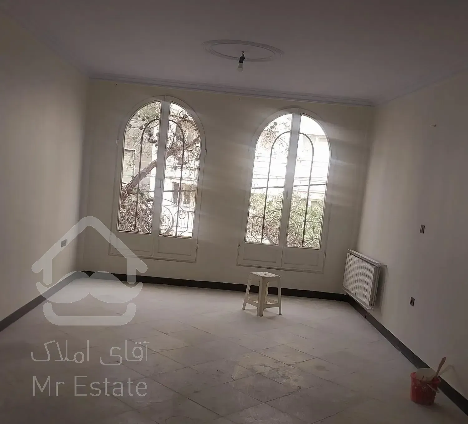 ۷۲متر ۲خواب سالن پرده خور