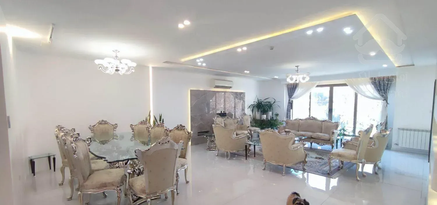 فروش آپارتمان ۳۰۰ متری بازسازی شده