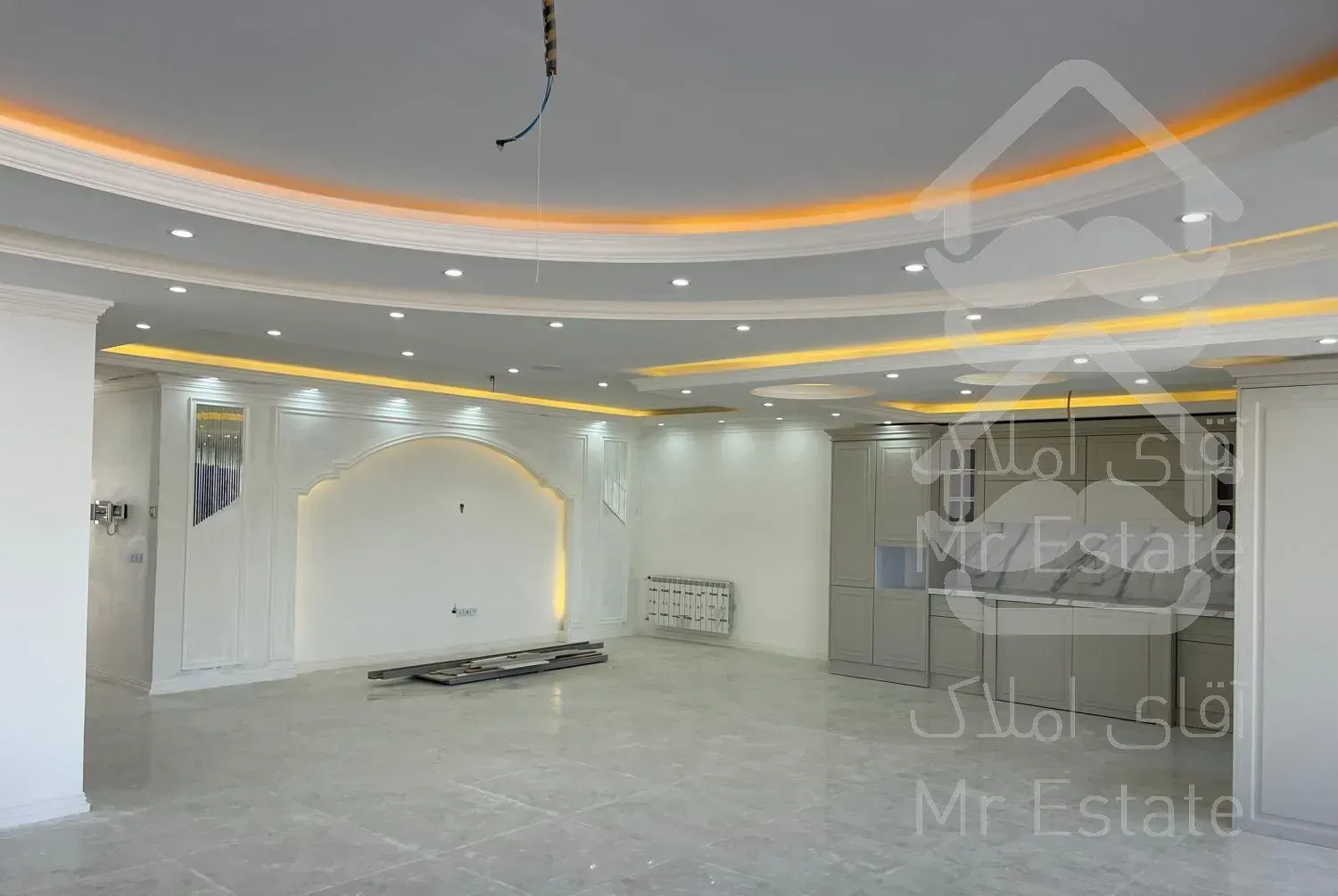 آپارتمان ٢٢٧ متری در پارک بانوان