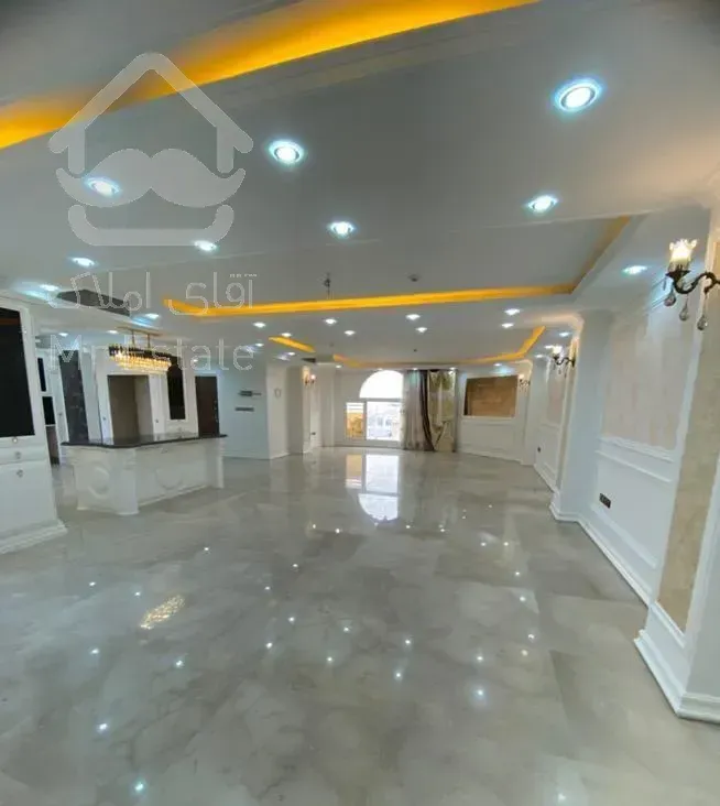 آپارتمان ۲۳۵ متری ۴ خوابه در سعادت‌آباد