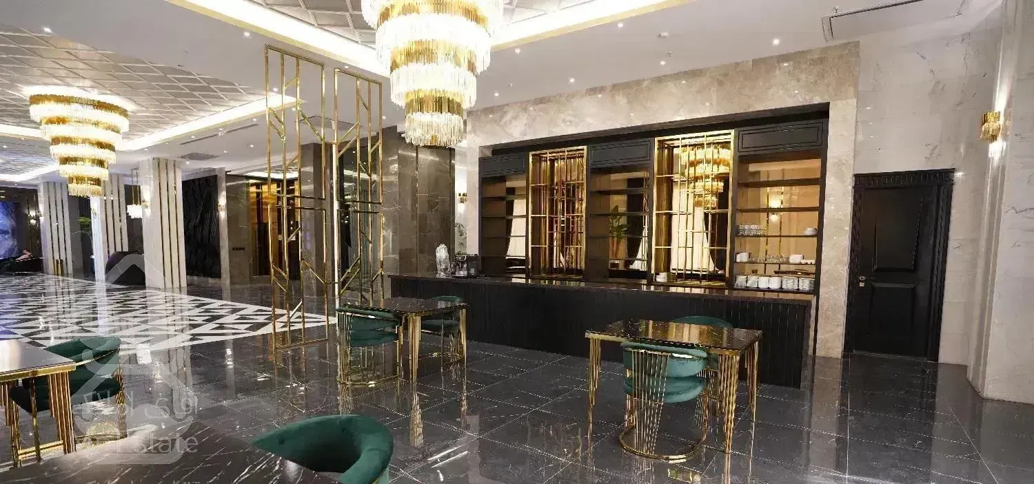 ۸۰متر/فول امکانات/ویو ابدی تهران/بام پونک