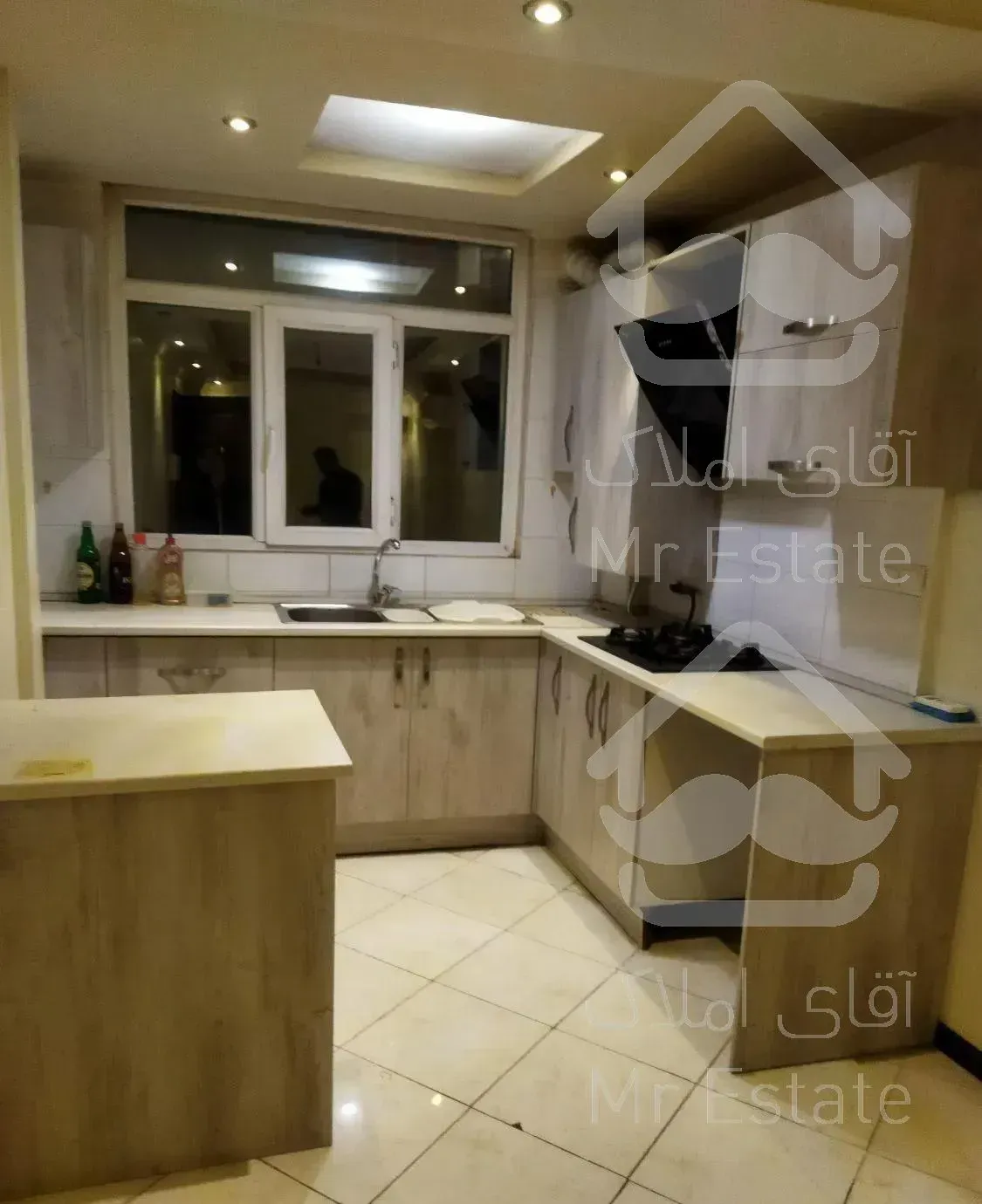 آپارتمان40متری/تکواحدی/باآسانسور/اول نیروهوایی