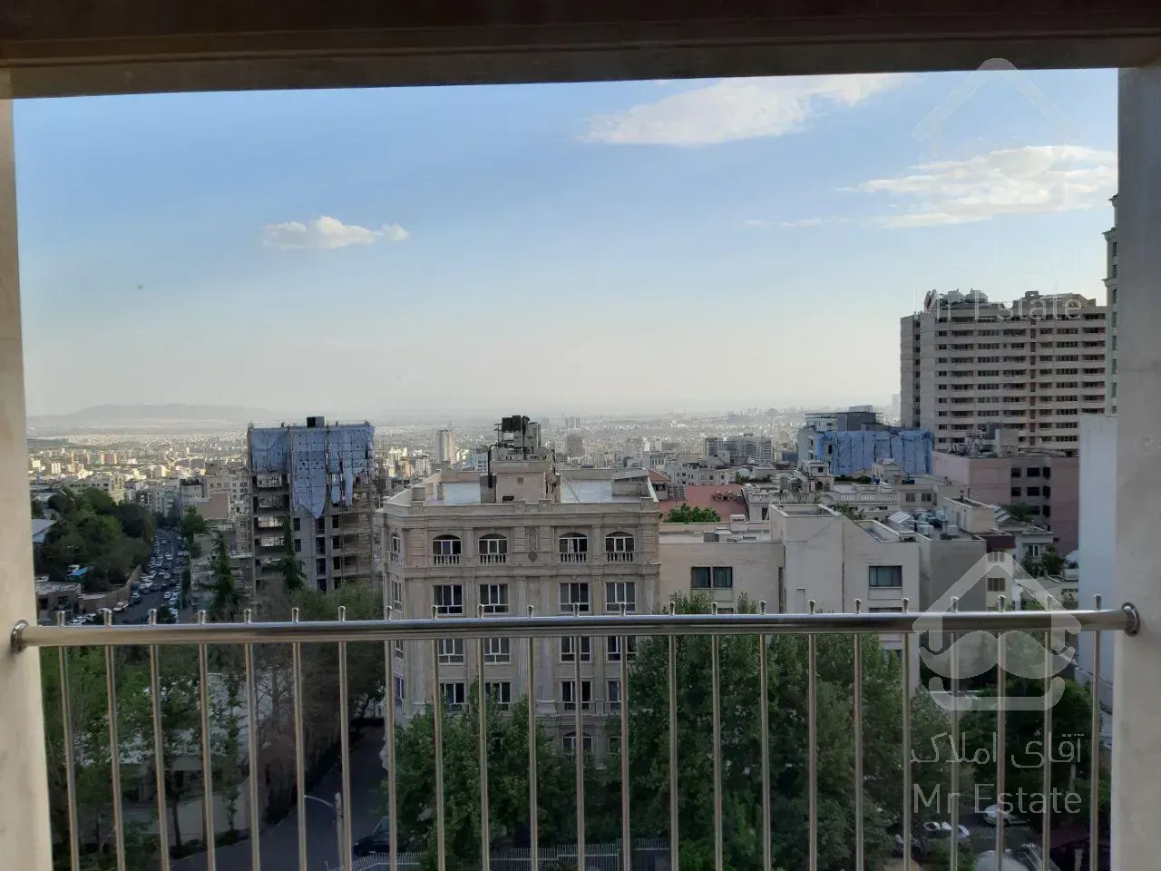 خرید آپارتمان 265 متری فرمانیه