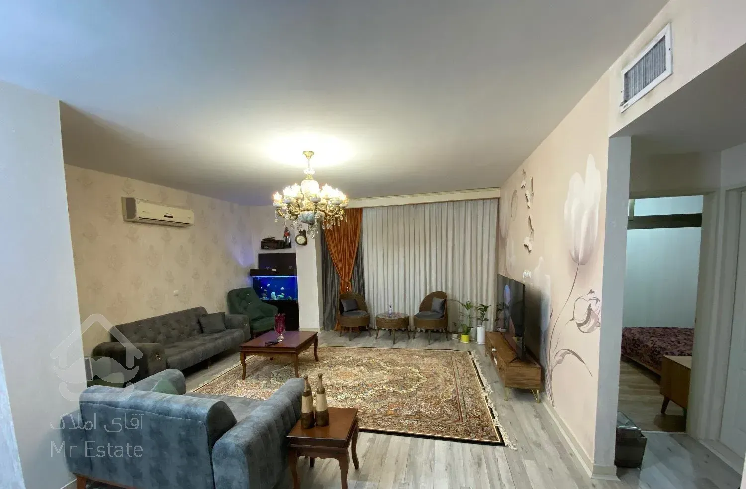 فروش واحد آپارتمان۹۰ متری