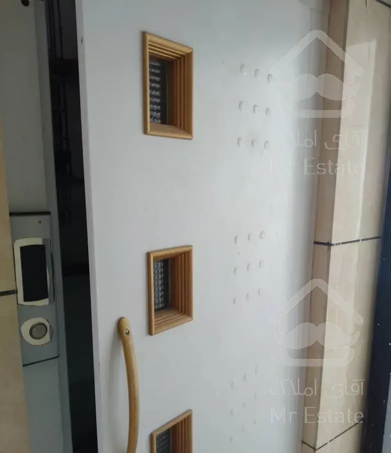 آپارتمان 95و 132 متری 3 خواب فول واقع در هشت بهشت