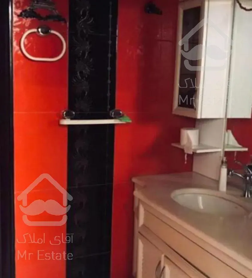 منزل ویلایی در شهرک گلستان ( بنفشه )