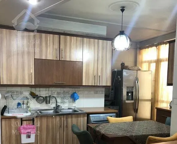 ۹۵ متر/۲خواب/با حیاط خلوت/صادقیه گلاب