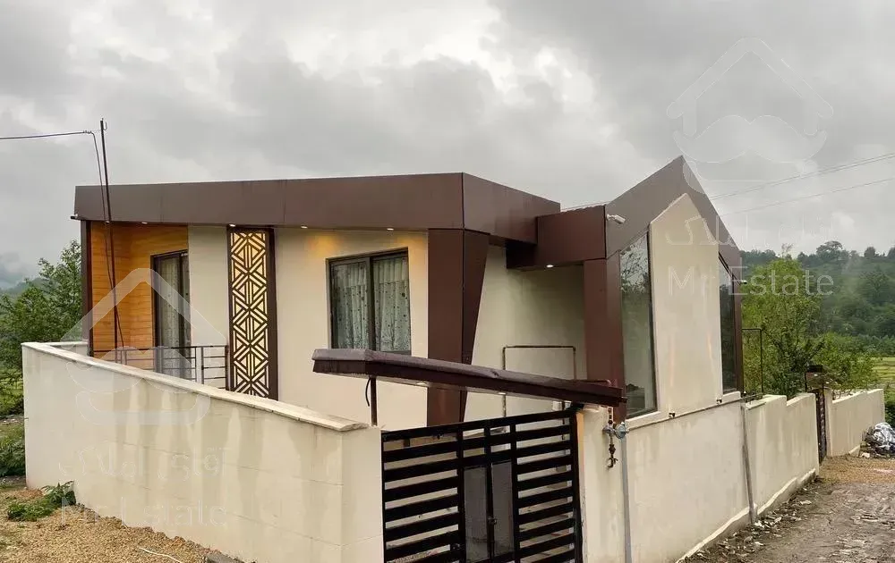 ویلای مدرن استخر دار با تصفیه اتوماتیک