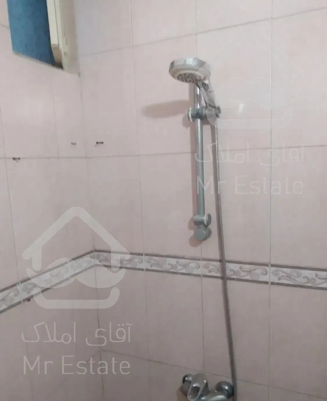 ۸۲ متر خوش نقشه لوکیشن