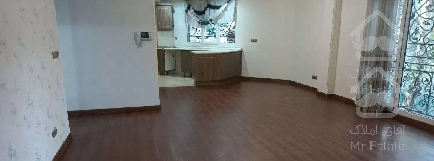 آپارتمان مسکونی۱۰۰متر دو خوابه  ظفر