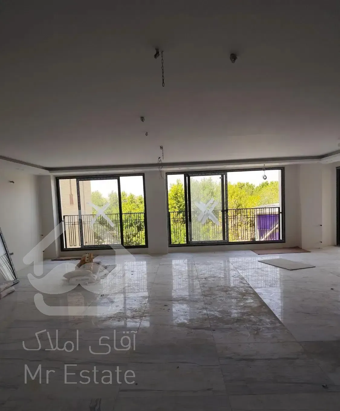 آپارتمان ویو زاینده رود با 40متر بهار خواب تک واحد