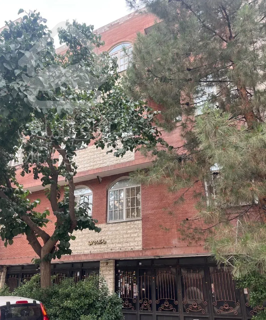 اپارتمان نورگیر عالی