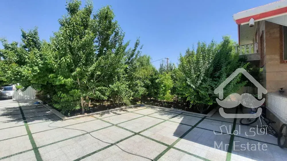 ویلا مدرن 700 متری  استخردار در سهیلیه