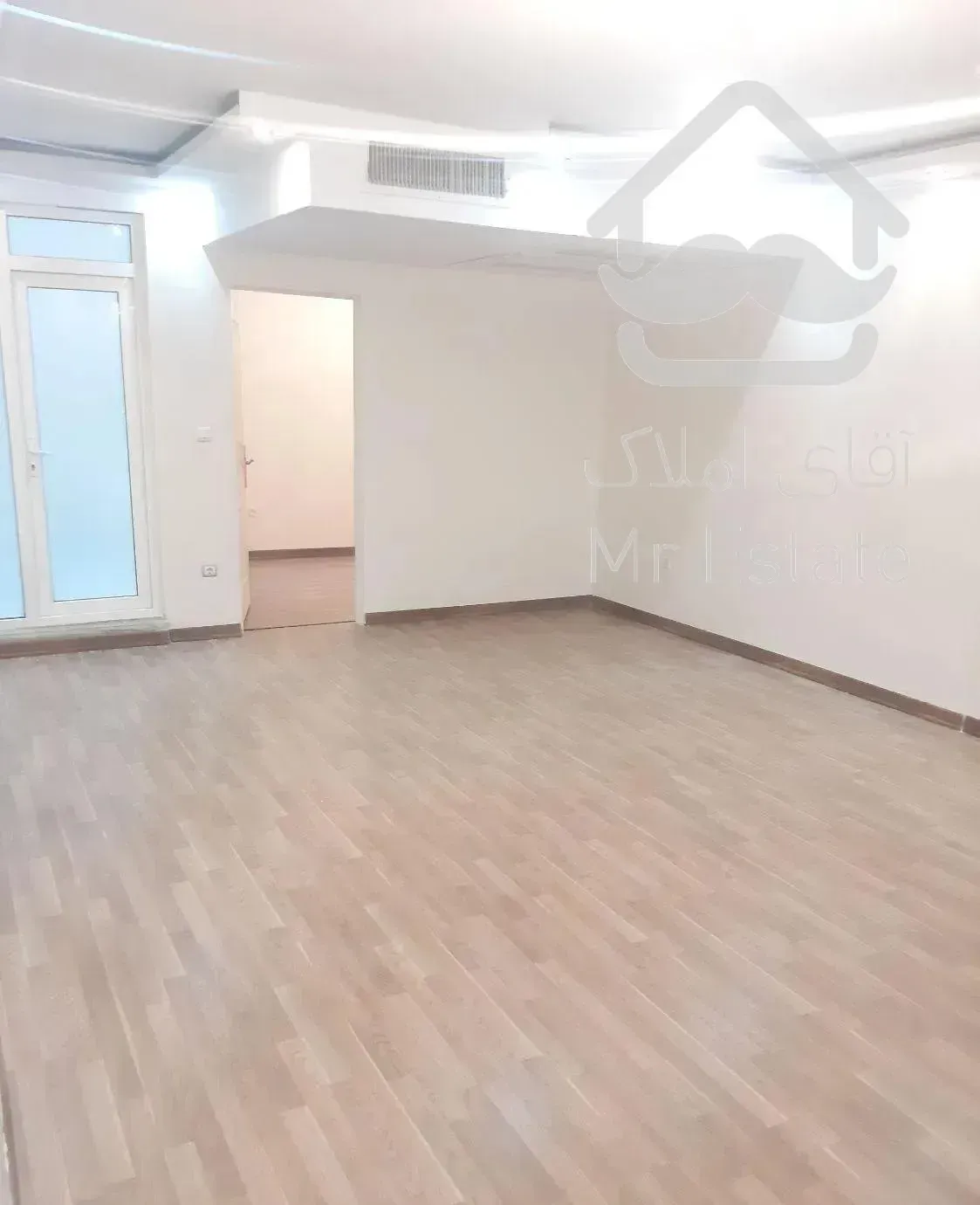 آپارتمان پونک ( شاهین شمالی ) ، ۷۱متر