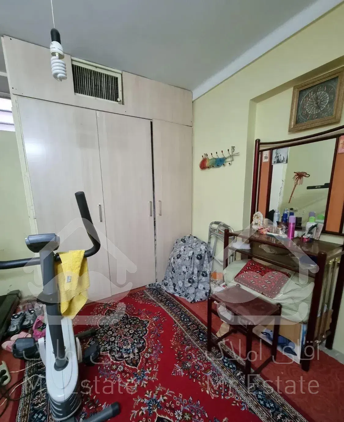 سه طبقه آپارتمان، دربست ۲۲۵متر