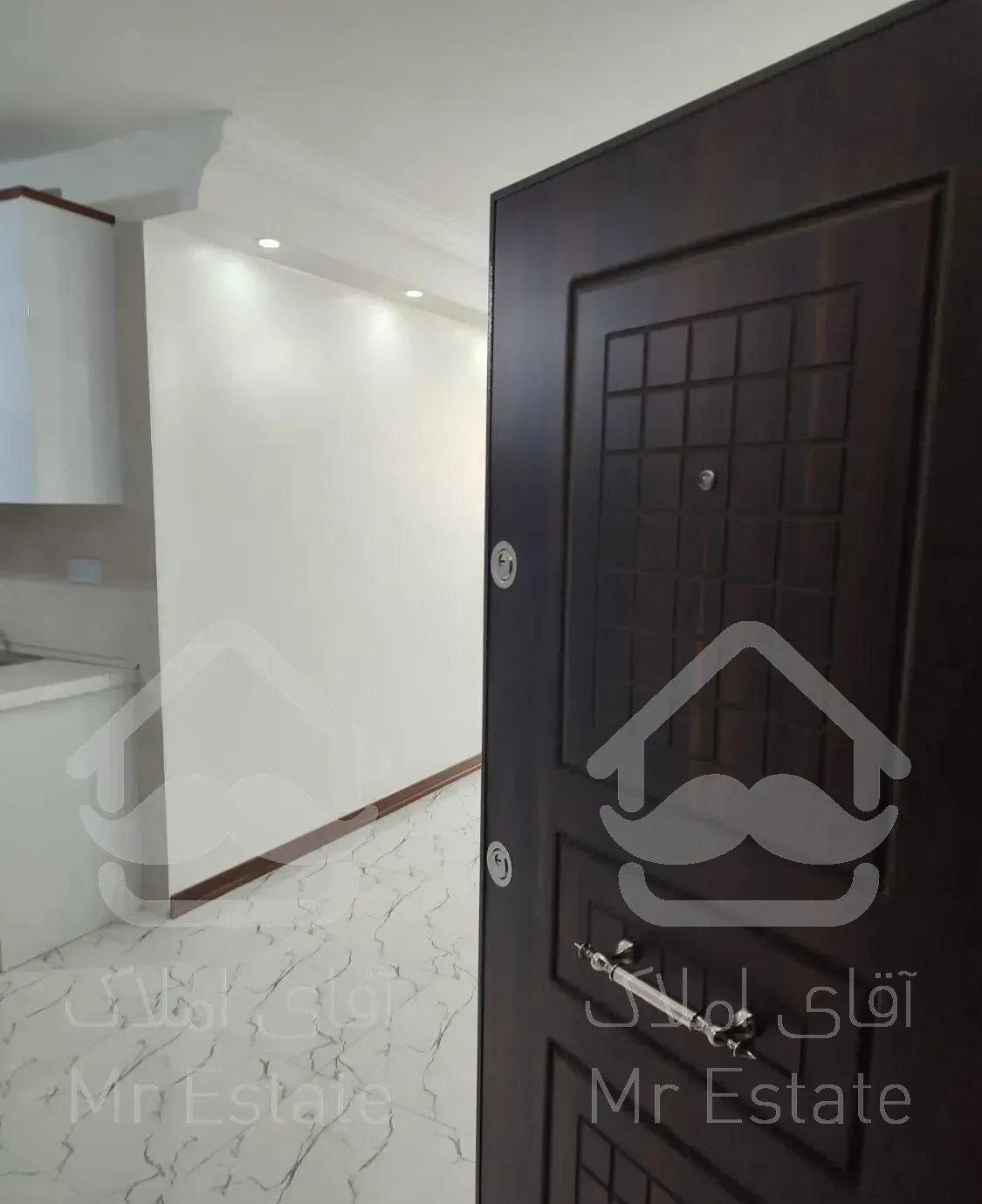 ۶۴متر ۲خوابه فول امکانات