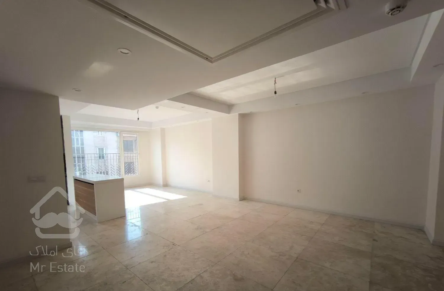 آپارتمان ۱۰۱ متر * غرق نور * کلیدنخورده ' سیدخندان