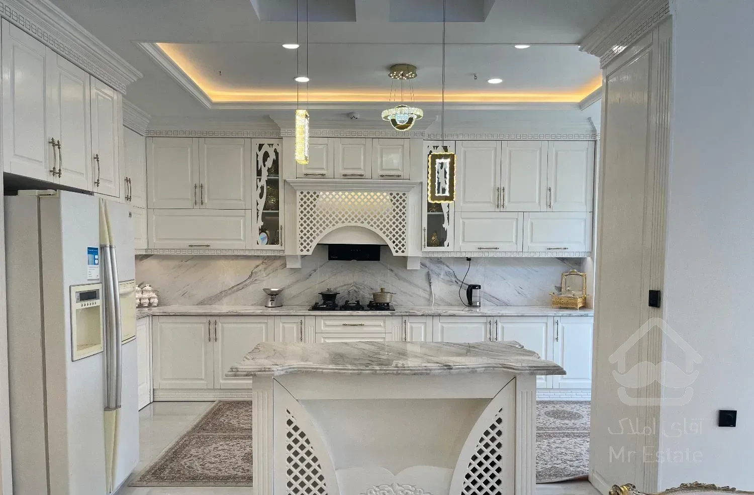 آپارتمان 168 متری امامت غرق نور نوساز