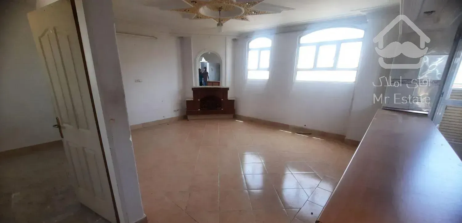 آپارتمان ۶۵ متری تک واحدی