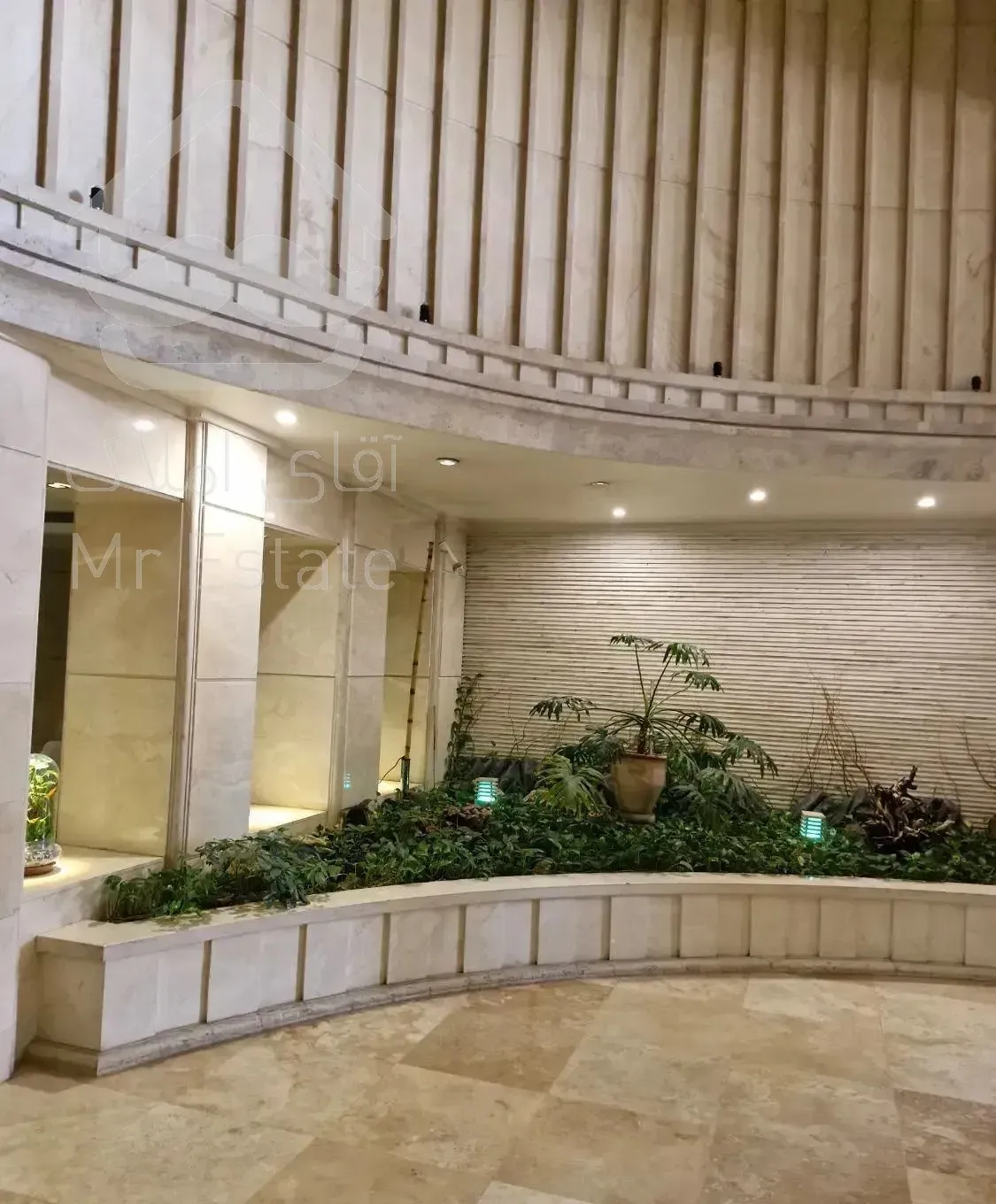 فروش آپارتمان ۲۱۵ متر ۳ خواب فرمانیه