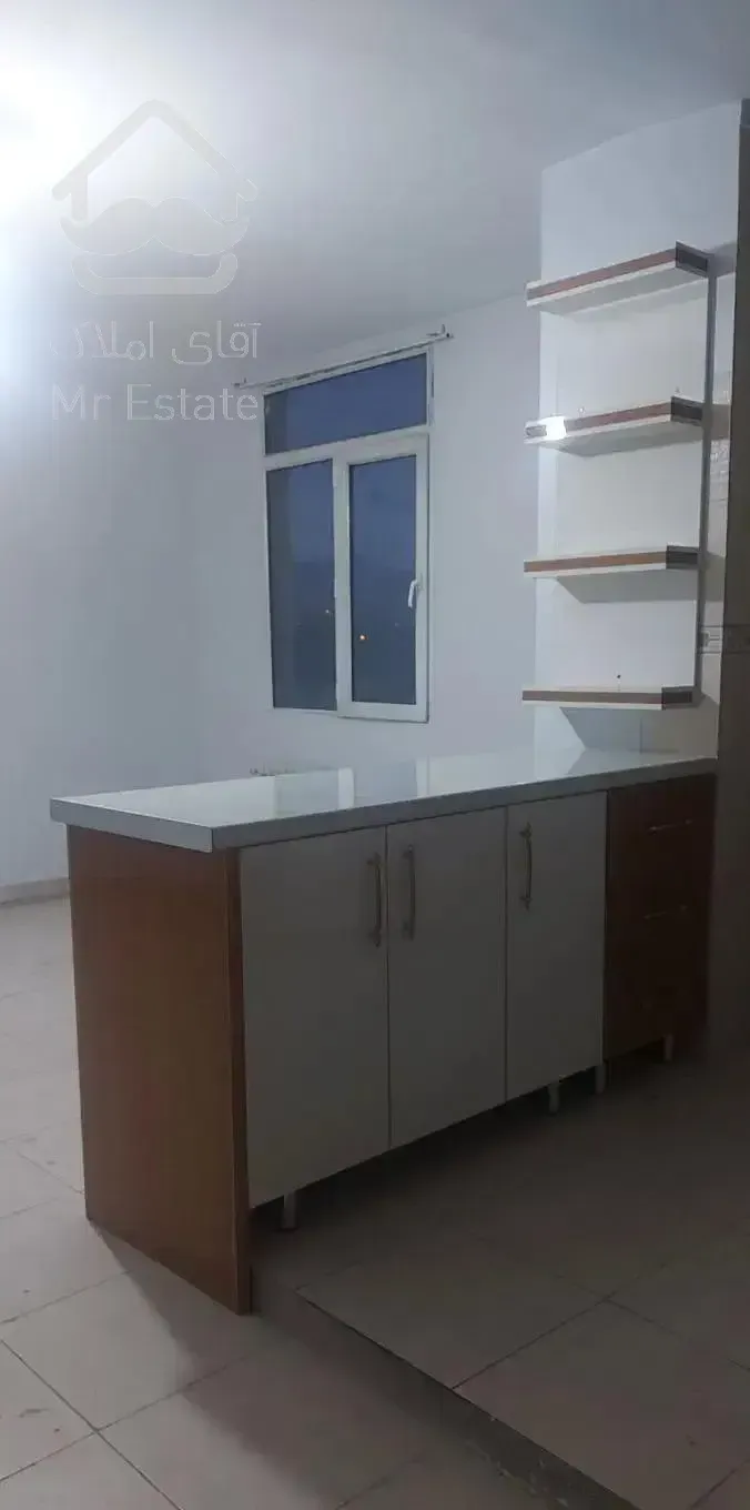 آپارتمان ۷۵ متری ۲ خوابه * فول امکانات *